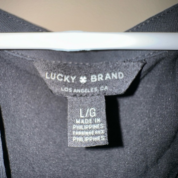 Lucky Brand Sleeveless Smocked Top Size L - Picture 2 of 3